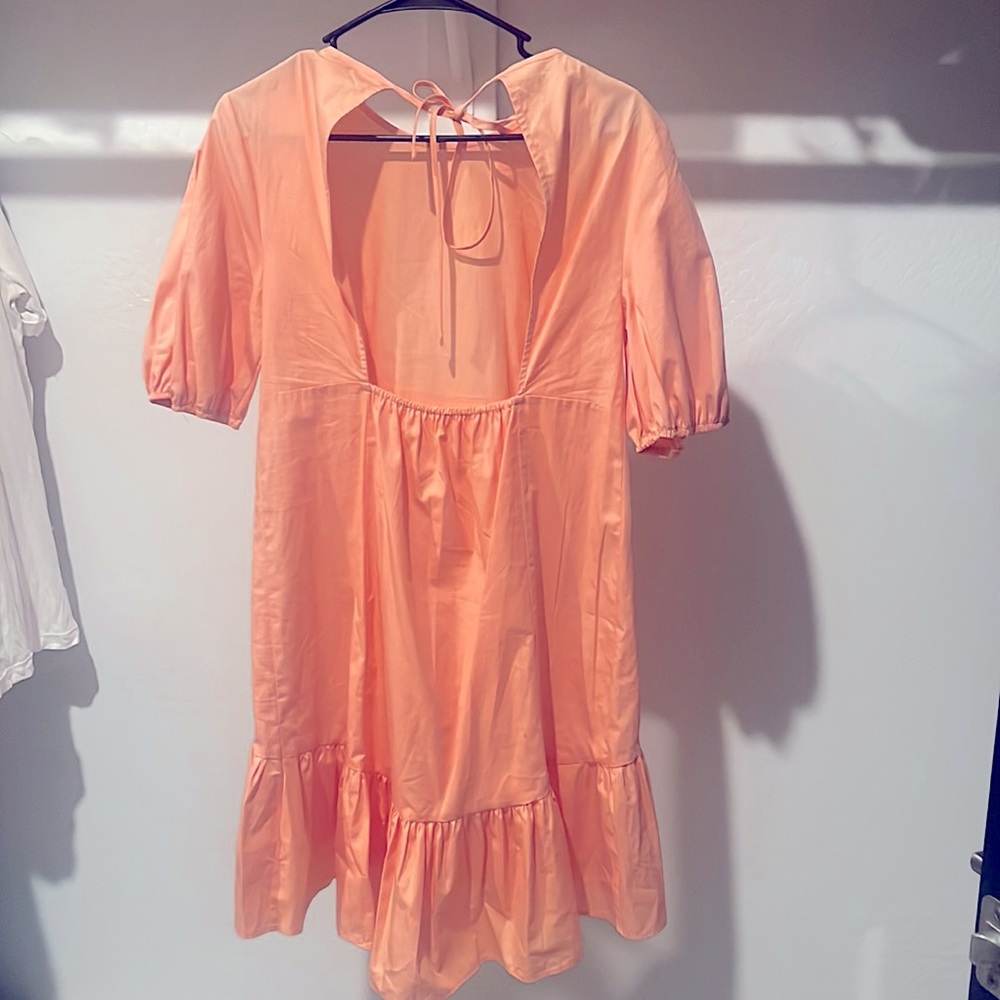 Summer dress size 6, Poshmark Brand front Nordstrom. Never worn. brand new ! - Picture 2 of 2